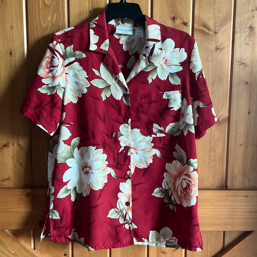 ALFRED DUNNER Women’s Button Down Blouse floral/tropical short Sleeved Size: 10